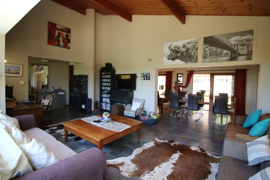 3 Bedroom Property for Sale in Beacon Bay North Eastern Cape